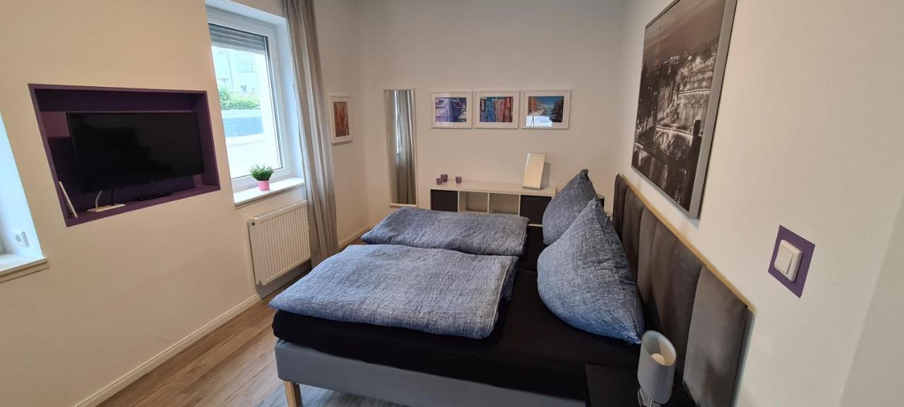 Appartement Lavendel, Ferienwohnung Mit Eigenem Eingang Wie Ein Kleines Haus Bad Salzuflen Esterno foto