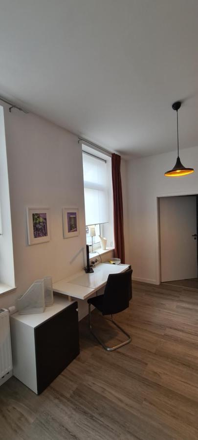Appartement Lavendel, Ferienwohnung Mit Eigenem Eingang Wie Ein Kleines Haus Bad Salzuflen Esterno foto
