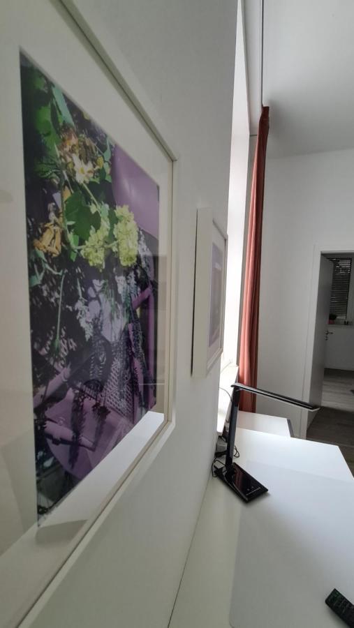 Appartement Lavendel, Ferienwohnung Mit Eigenem Eingang Wie Ein Kleines Haus Bad Salzuflen Esterno foto